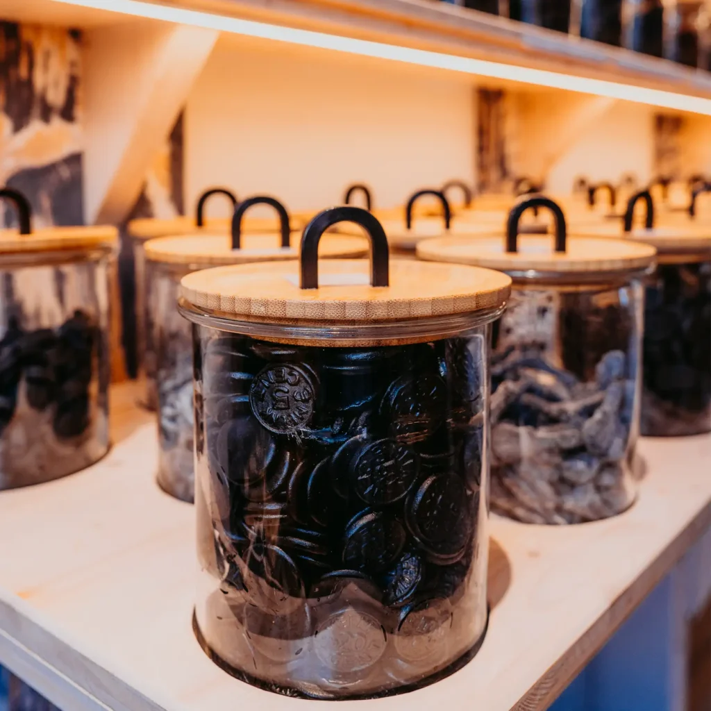 Dropjes en kopjes lakritze