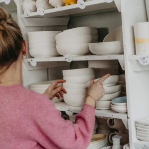 auswahl an produkten zum bemalen