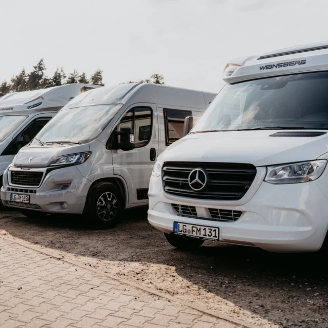 (Anzeige) ❄ Winter-Saisonstart bei @fairmietungadendorf : Jetzt ist die beste Zeit, ein Wohnmobil zu mieten! 🚐

Du planst einen Winterurlaub oder möchtest den kalten Monaten entfliehen? Dann hat das Team von FAIRmietung Braucks & Becker das perfekte Angebot für Dich! Ab nur 59 € pro Nacht kannst Du vom 1. November bis zum 28. Februar Dein Abenteuer starten und ein Wohnmobil mieten! 🗓️✨

Egal, ob Du Dich auf eine Winterreise zu den verschneiten Alpen begibst oder das Fahrzeug nutzt, um für ein paar Wochen ins sonnige Spanien zu fahren – jetzt ist die günstigste Saison dafür! 🌞🏔️

Das Team rund um Jessica und Thomas freut sich auf Dich! 🌍

#FAIRmietung #Winterreise #Wohnmobil #Winterurlaub #Camper #Abenteuer #günstig